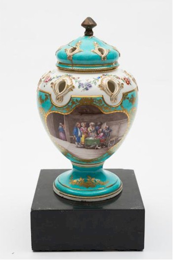 The continental porcelain within the ceramics auction includes a rare Sevres pot
        pourri 'Pompadour' vase and cover (FS25/589), which is estimated at £2,000 and £4,000.